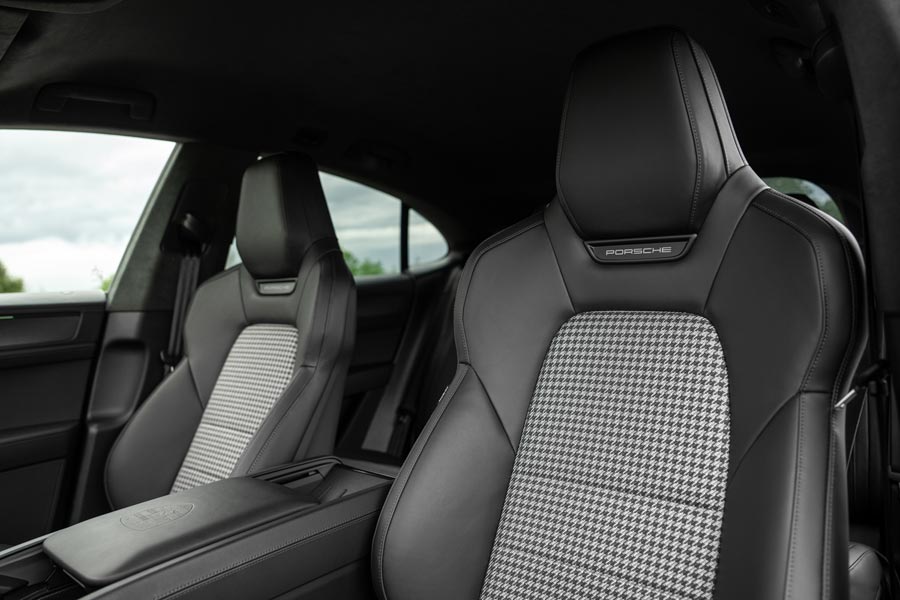 ���� ������ Porsche Cayenne Coupe Electric. �������� Porsche Cayenne Coupe Electric