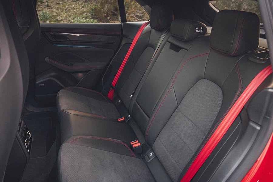 ���� ������ Porsche Macan GTS. �������� Porsche Macan GTS