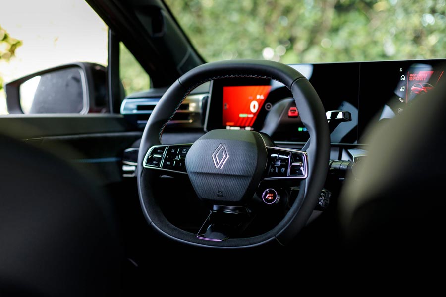 ���� ������ Renault Clio. �������� Renault Clio