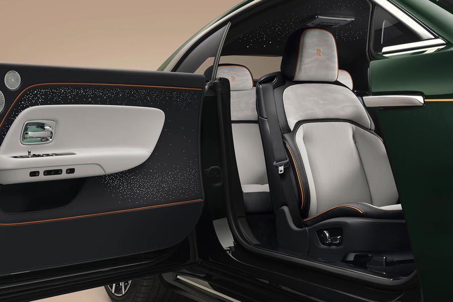 ���� ������ Rolls-Royce Spectre. �������� Rolls-Royce Spectre