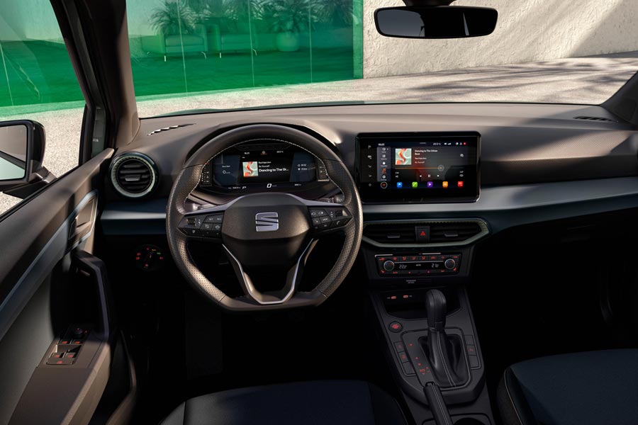 ���� ������ SEAT Arona. �������� SEAT Arona