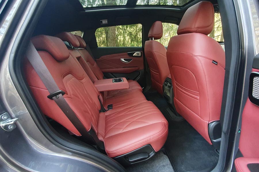   Soueast S07.  Soueast S07