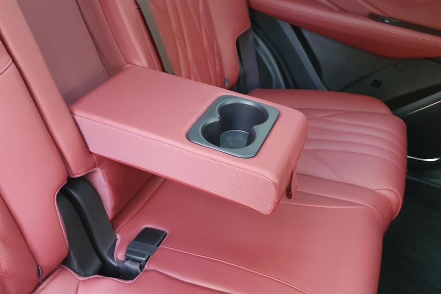   Soueast S07.  Soueast S07