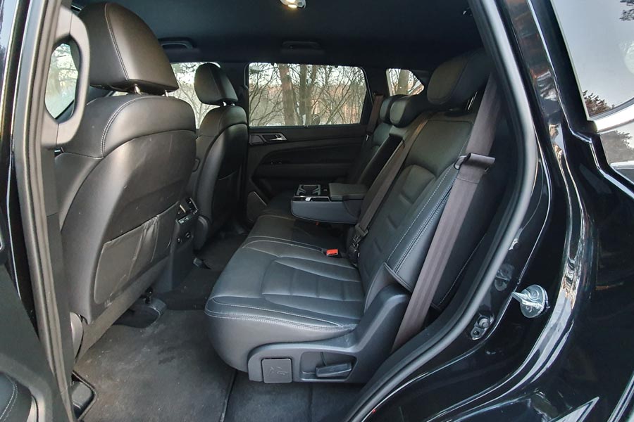 ���� ������ KGM Rexton. �������� KGM Rexton