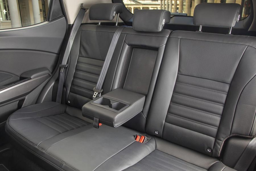   SsangYong Tivoli.  SsangYong Tivoli