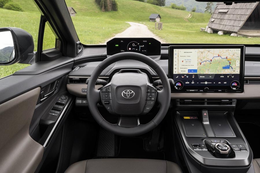 ���� ������ Toyota bZ4X Touring. �������� Toyota bZ4X Touring