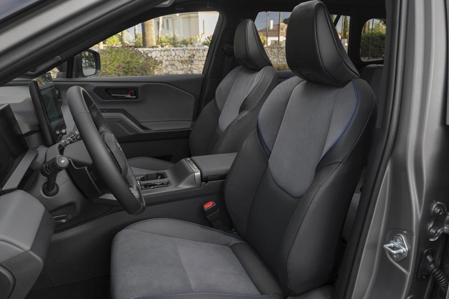 ���� ������ Toyota RAV4. �������� Toyota RAV4