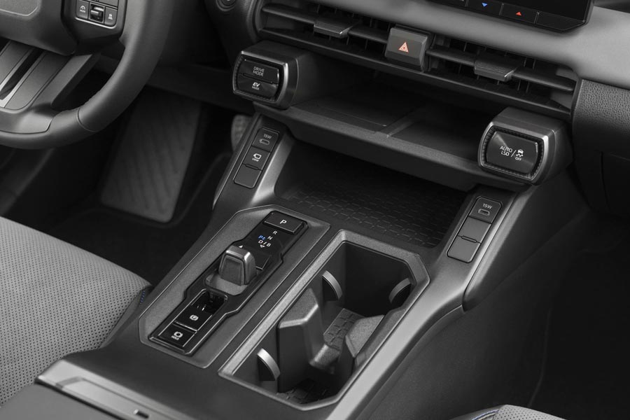 ���� ������ Toyota RAV4. �������� Toyota RAV4