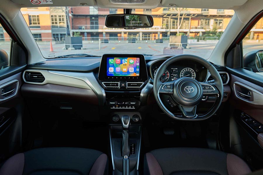   Toyota Starlet Cross.  Toyota Starlet Cross