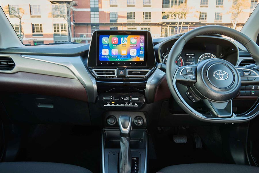   Toyota Starlet Cross.  Toyota Starlet Cross