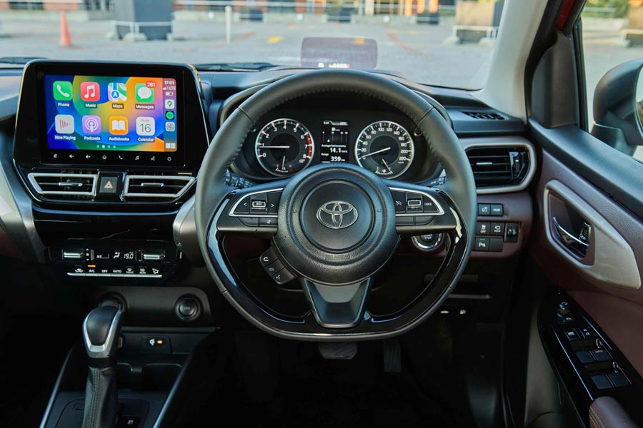   Toyota Starlet Cross.  Toyota Starlet Cross