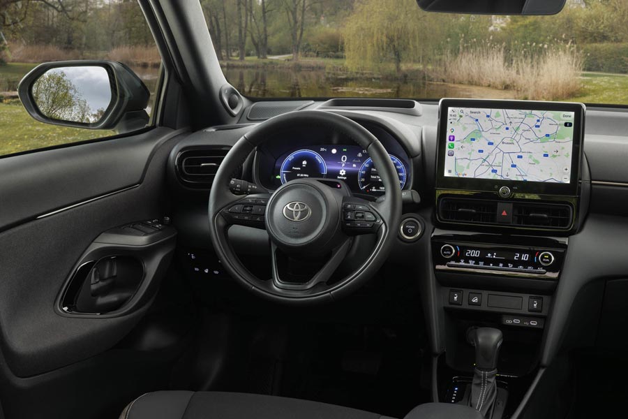 ���� ������ Toyota Yaris Cross 2026. �������� Toyota Yaris Cross 2026