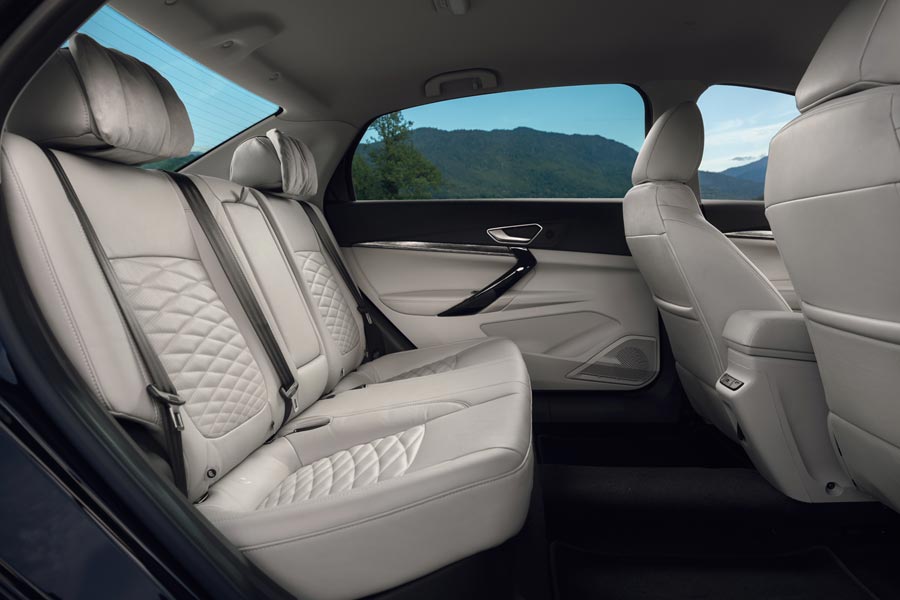   Lada Aura.  Lada Aura