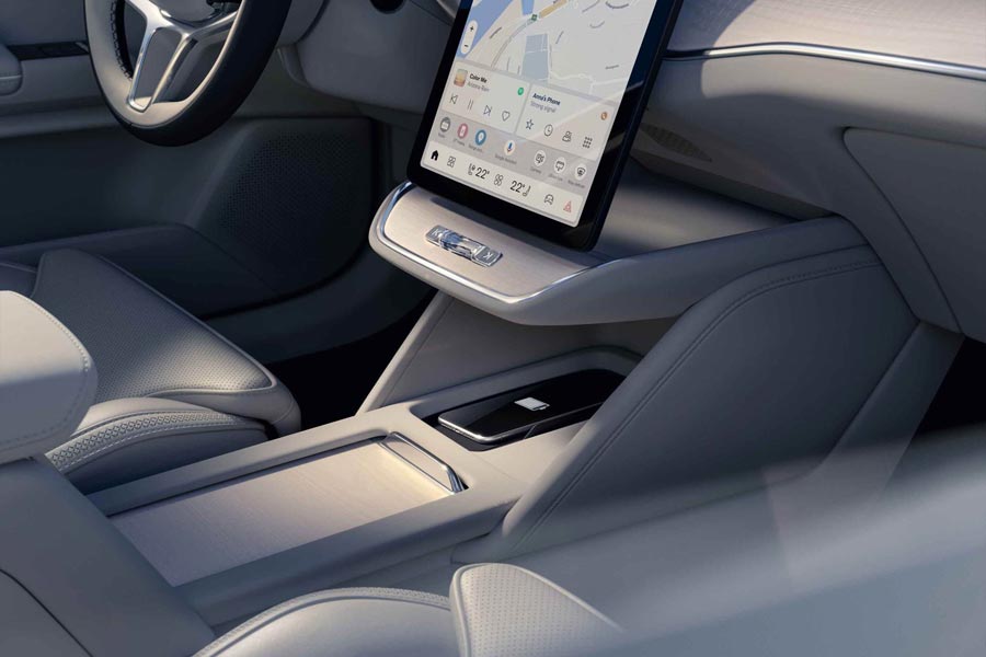   Volvo ES90.  Volvo ES90