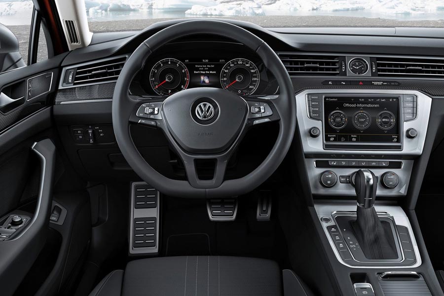   Volkswagen Passat Alltrack.  Volkswagen Passat Alltrack