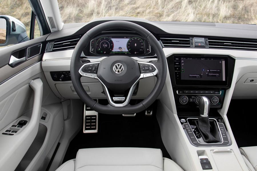   Volkswagen Passat Alltrack.  Volkswagen Passat Alltrack