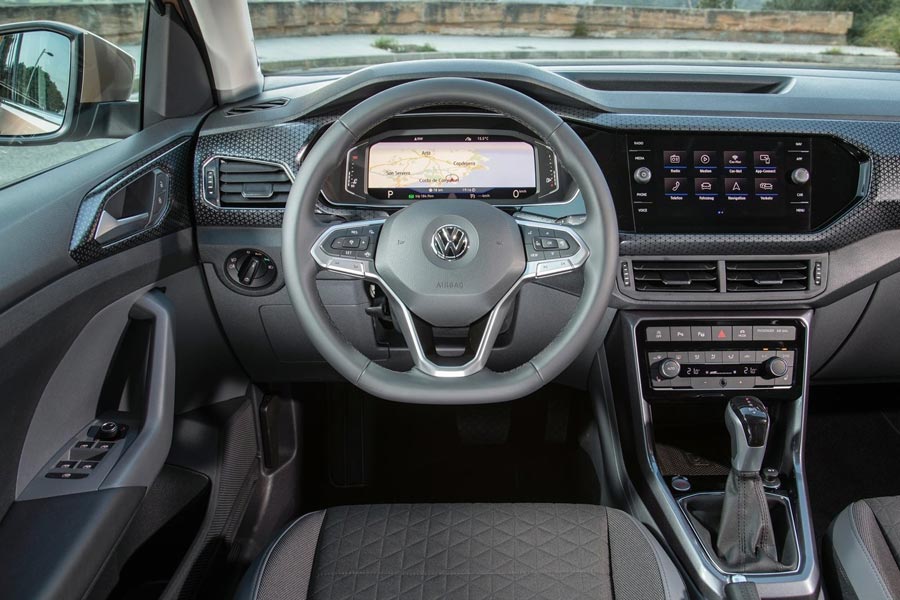   Volkswagen T-Cross.  Volkswagen T-Cross