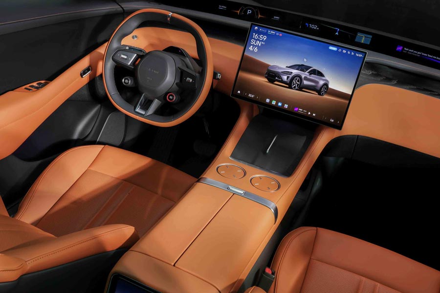   Xiaomi YU7.  Xiaomi YU7