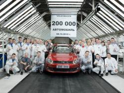 200 000- ,    VW   .  Volkswagen.