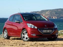 Peugeot 208.  Peugeot