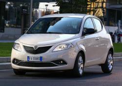 Lancia Ypsilon Hybrid.  Lancia 