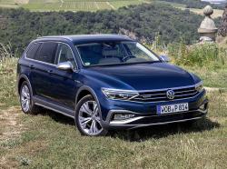 Volkswagen Passat Alltrack.  Volkswagen 