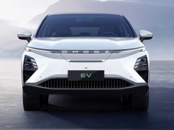 Omoda C5 EV.  Omoda