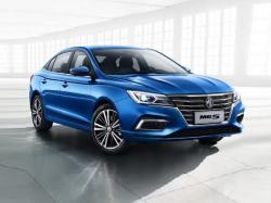 Фото MG и CarExpert