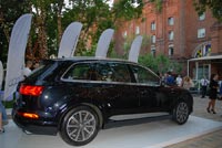  Audi Q7.  CarExpert.ru