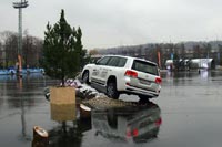 Toyota Land Cruiser Land.  CarExpert.ru