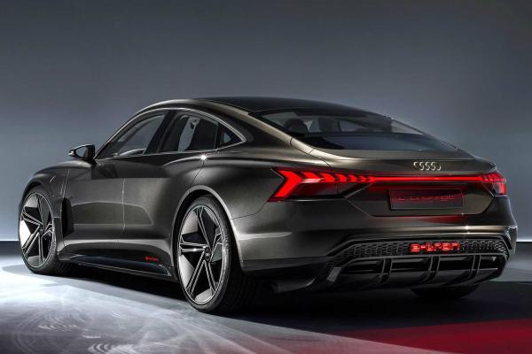 Audi     Tesla - 3