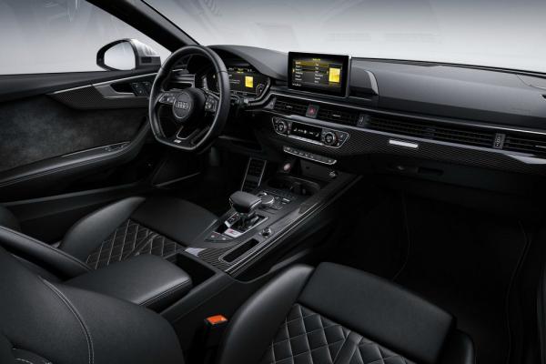 Audi S5    - 1