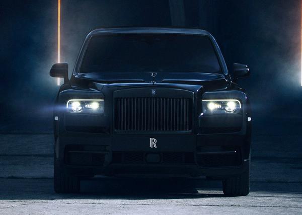 Rolls-Royce Cullinan Black Badge.  Rolls-Royce