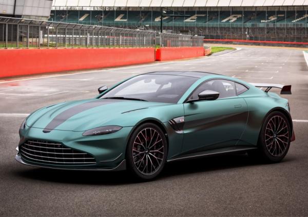 Aston Martin  Vantage F1 Edition. Фото Aston Martin