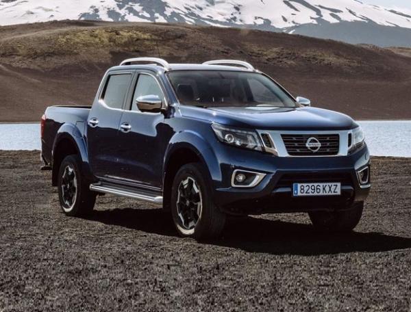 Nissan Navara.  Nissan 