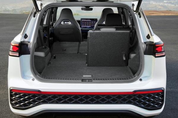 VW   Tiguan Allspace - 1