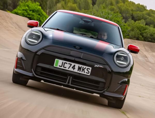 MINI John Cooper Works Electric.  MINI