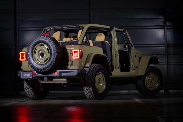 Jeep   Wrangler - 1