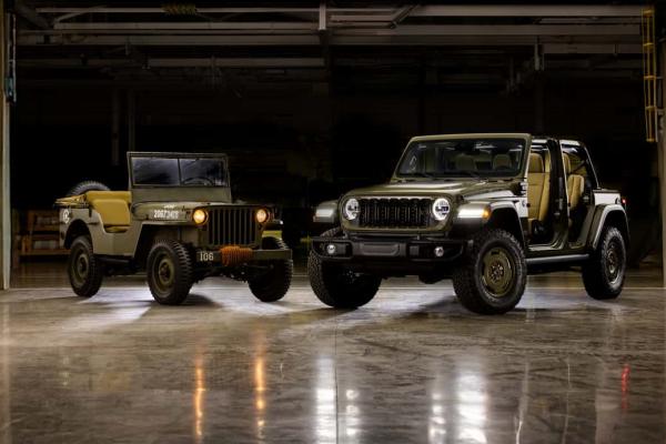 Jeep   Wrangler - 3