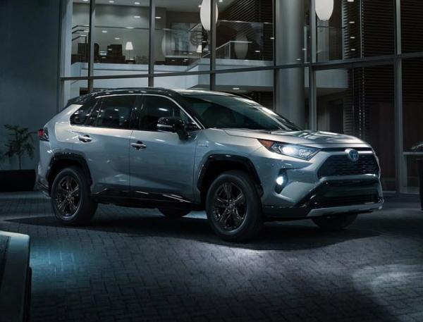 Toyota RAV4.  Toyota 