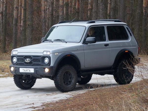 Lada Niva .  