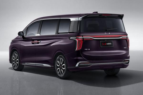 Hongqi HQ9      - 3