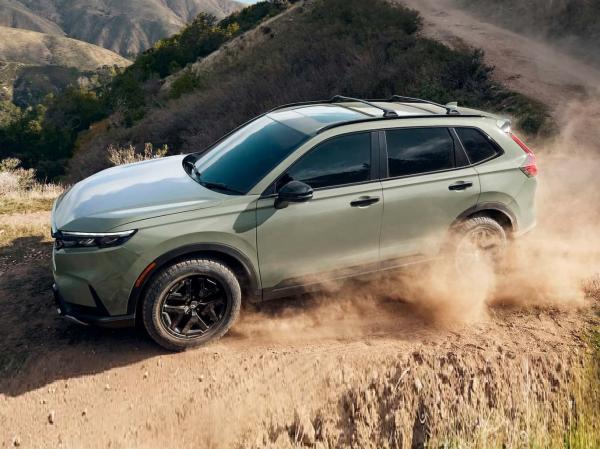 Honda CR-V TrailSport.  Honda