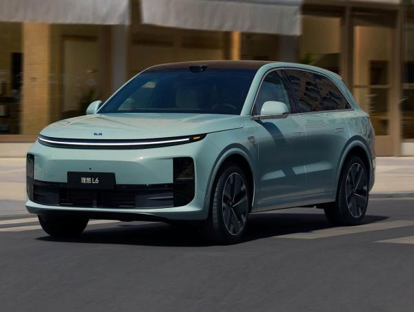 LiXiang L6.  LiXiang