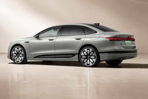 Audi  A6 e-tron   - 3