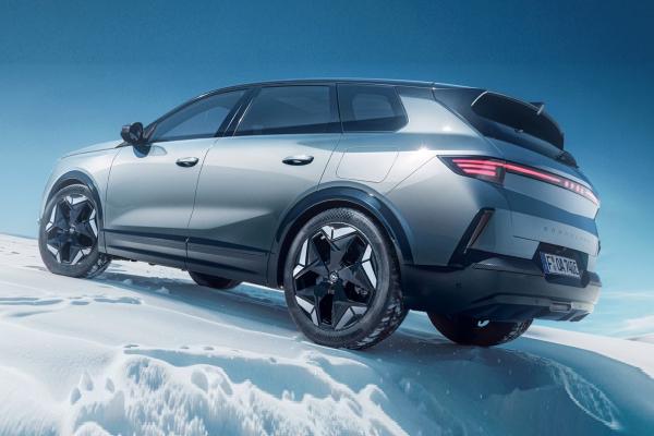 Opel Grandland     - 3