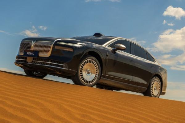 Voyah "засветил" удлиненный Passion - 2