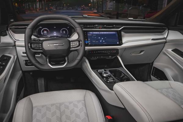 Jeep Cherokee вернулся после смены поколения - 2