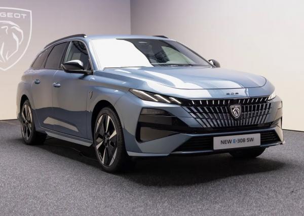 Peugeot 308.  Peugeot