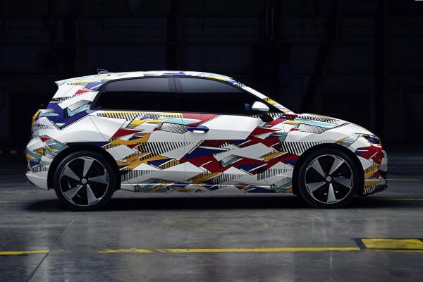 Новый VW ID вливается в семейку Polo - 1